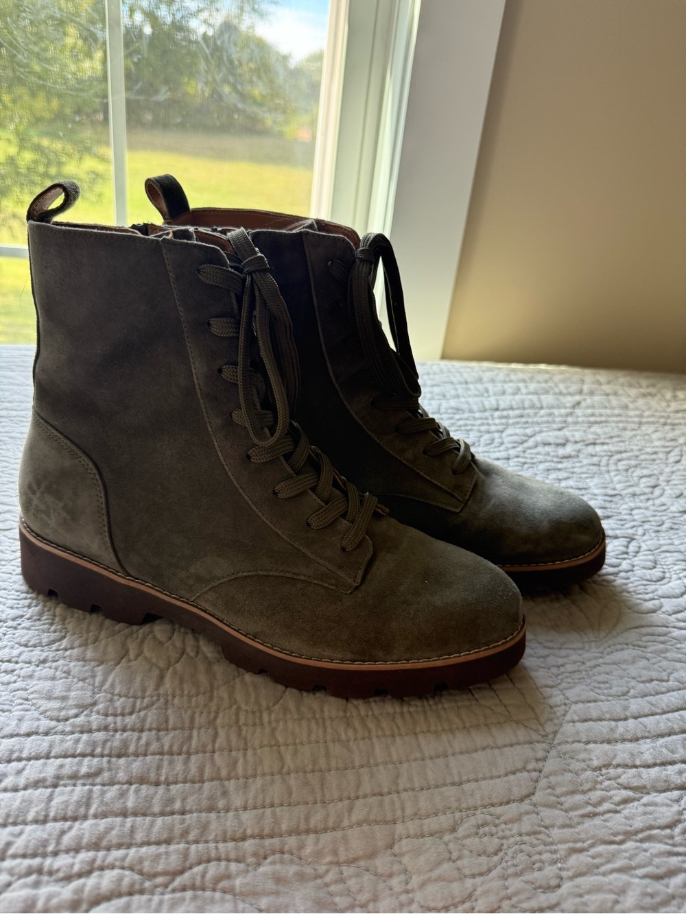 Green Vionic Lani Boots